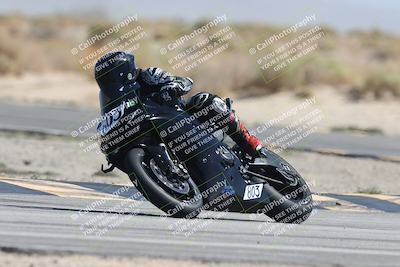 media/Oct-04-2025-CVMA (Sat) [[408bcdd6e4]]/Race 4-Formula Middleweight (Holeshot)/